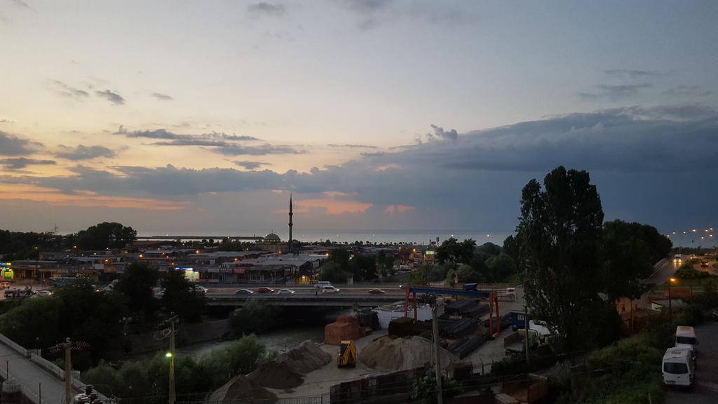 Sari Konak 61 Trabzon Buitenkant foto
