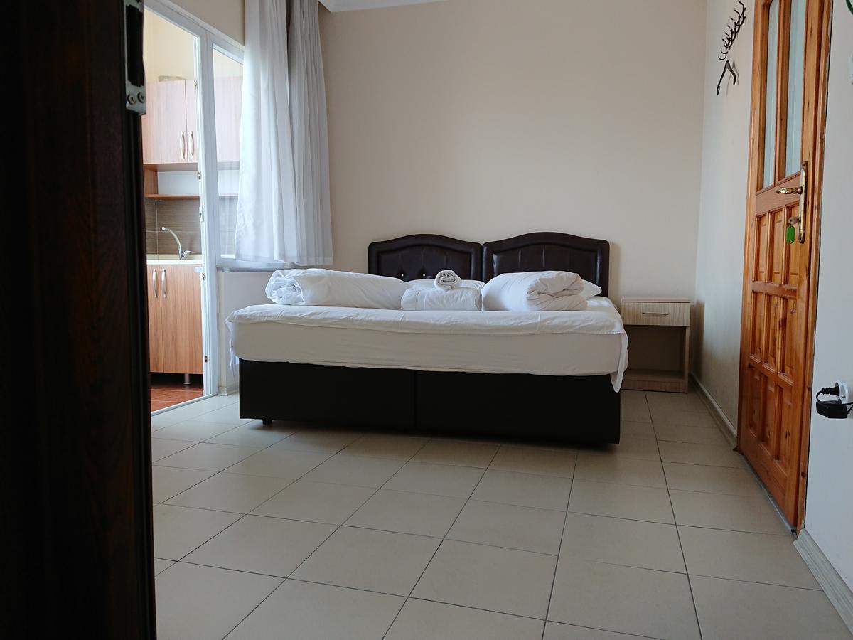Sari Konak 61 Trabzon Buitenkant foto